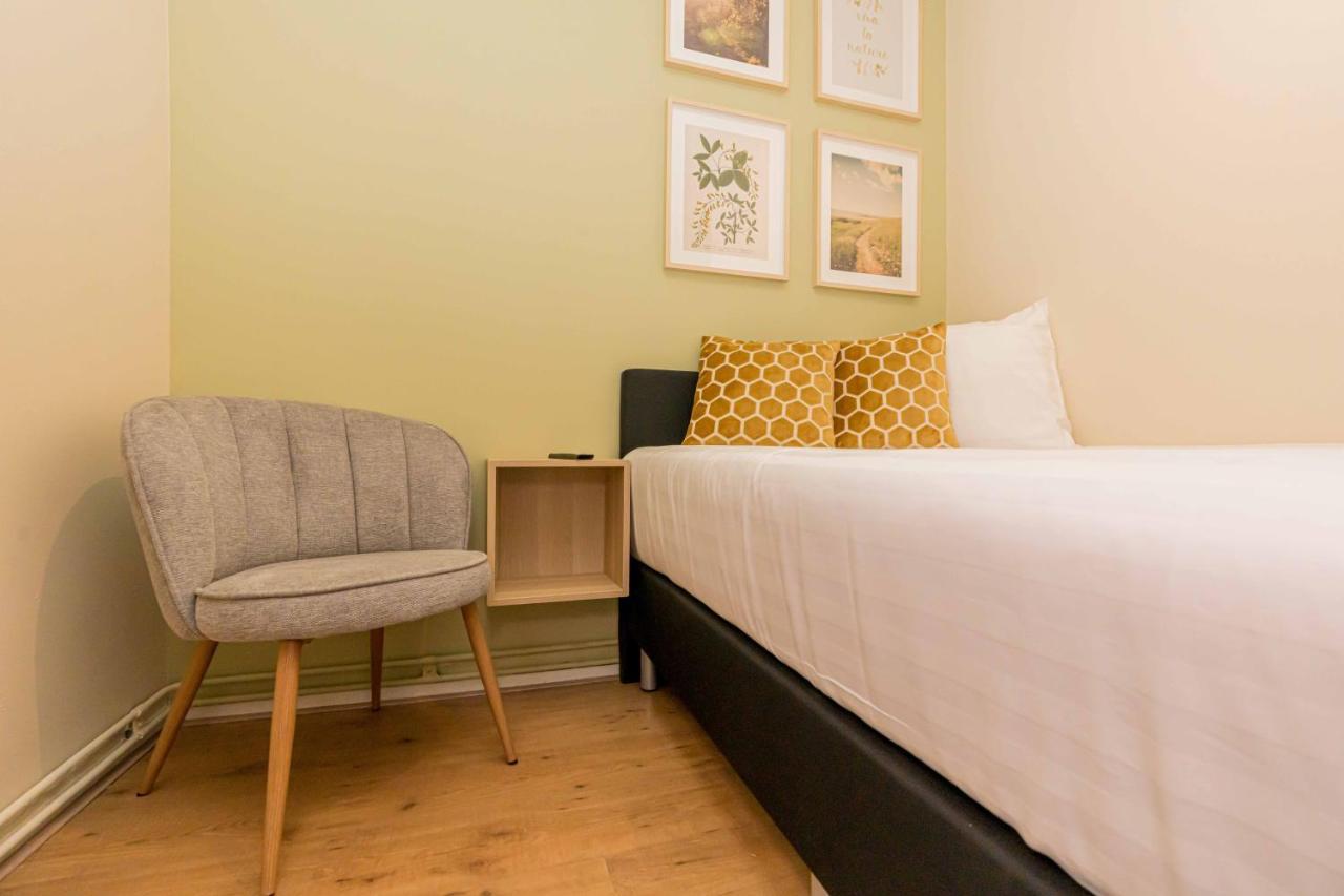 זיריקזיי Rb Hostel מראה חיצוני תמונה