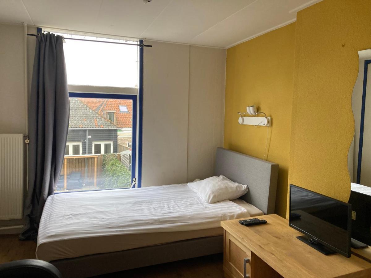 זיריקזיי Rb Hostel מראה חיצוני תמונה