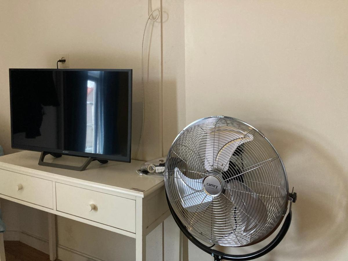 זיריקזיי Rb Hostel מראה חיצוני תמונה