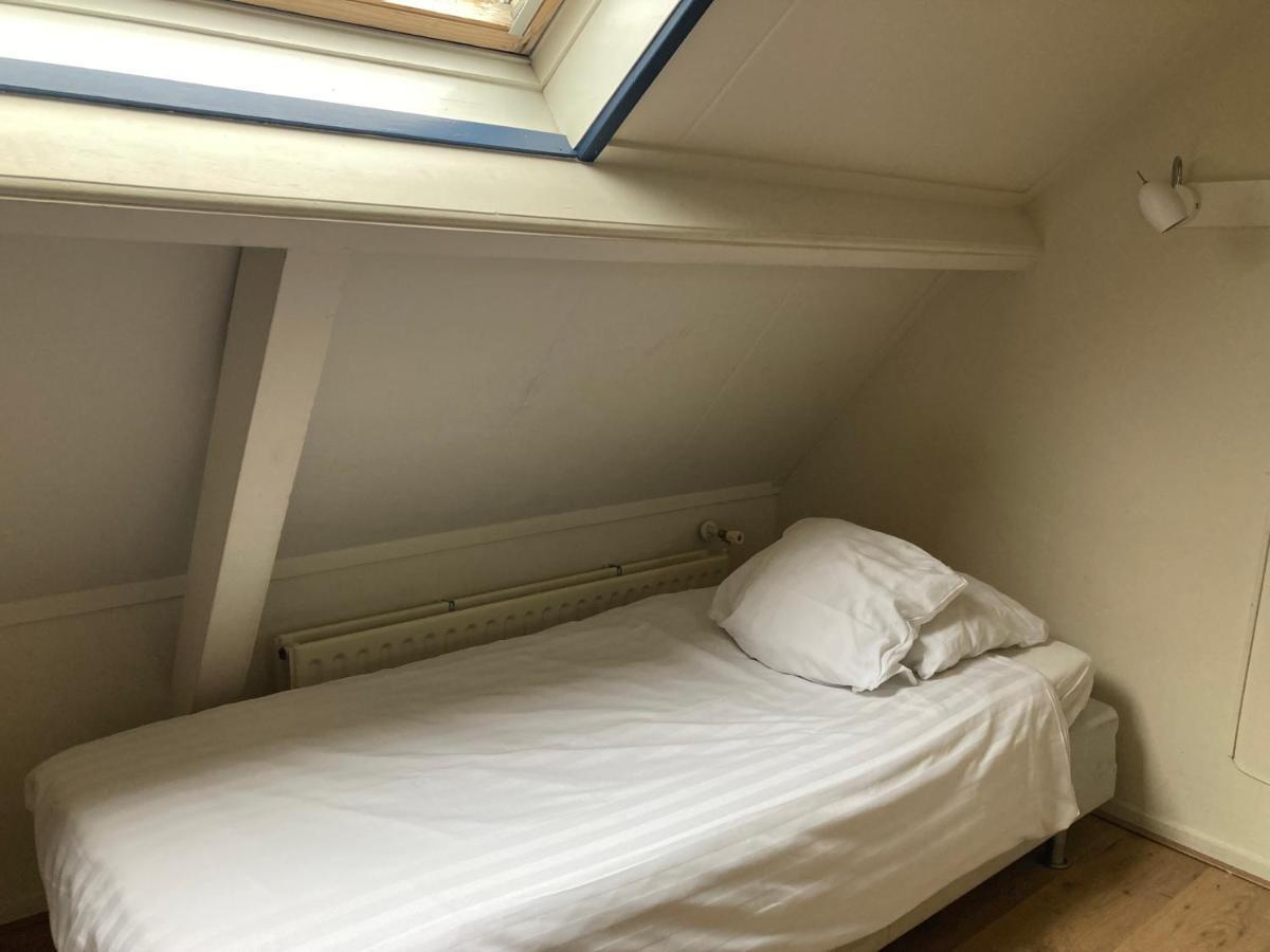זיריקזיי Rb Hostel מראה חיצוני תמונה