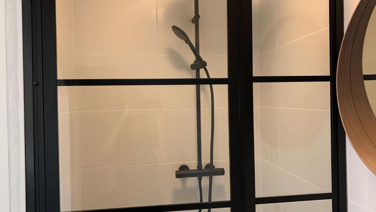 זיריקזיי Rb Hostel מראה חיצוני תמונה